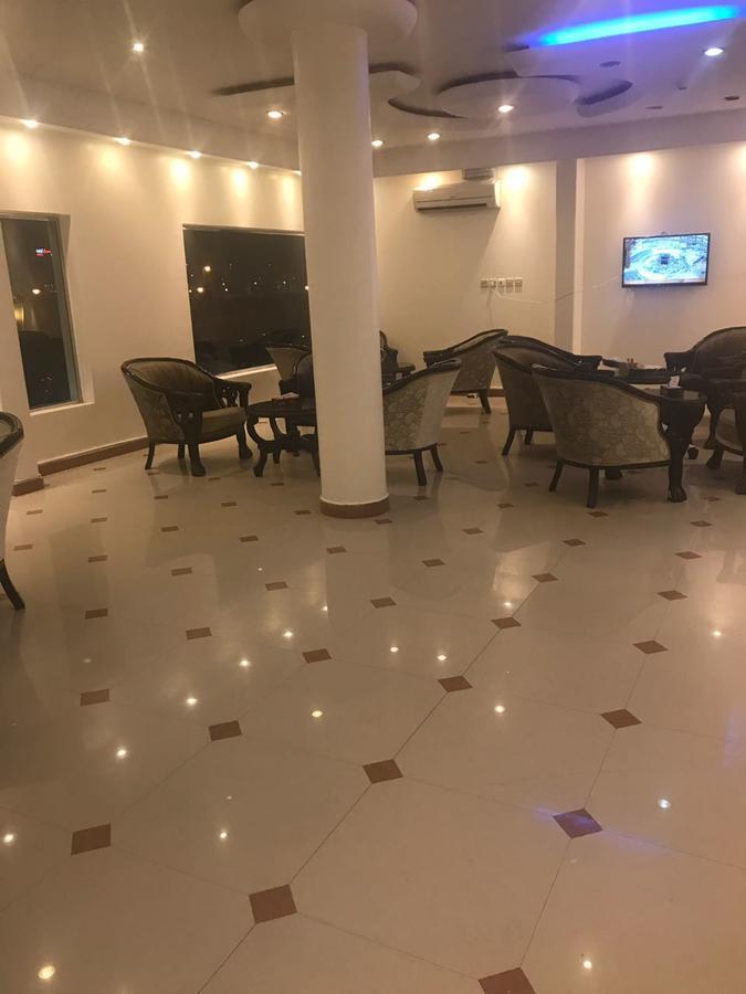 Al Makan Al Mosafer 116 Hotel By Al Azmy Ер-Ріяд Екстер'єр фото